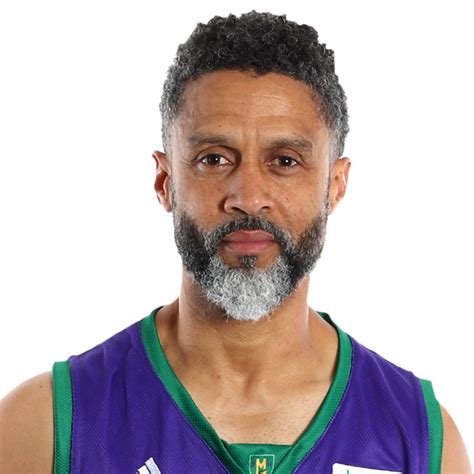 Mahmoud abdul-rauf net worth - Oct 21, 2022 · Mahmoud Abdul-Rauf #3 of the Denver Nuggets dribbles the ball up court against the Washington Bullets during an NBA basketball game circa 1991 at the Capital Centre in Landover, Maryland. Abdul ... 